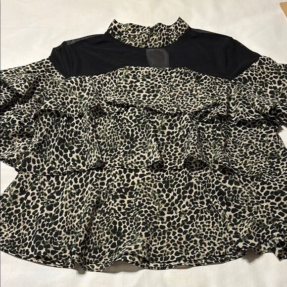 Milano 3-Tiered Ruffle Blouse with 3-Tiered Sleeves - Picture 3 of 9